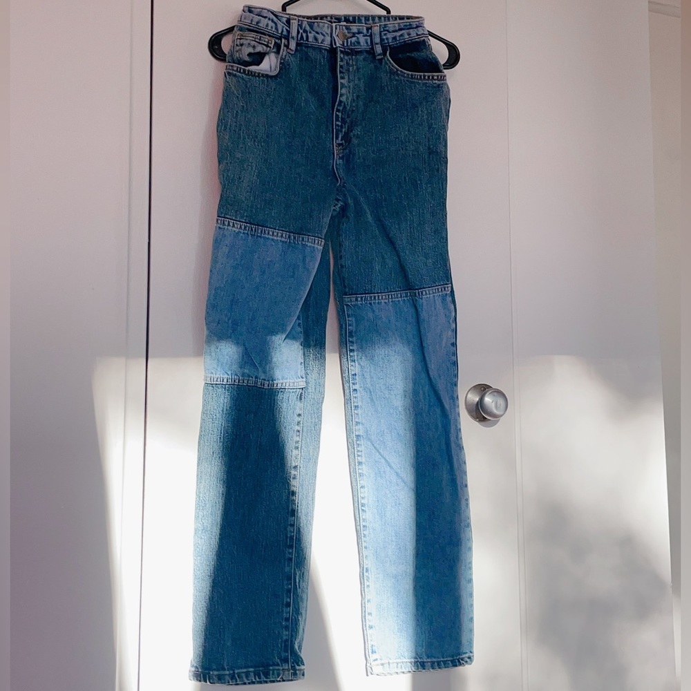 Jeans with lighter shade pads Small Size
